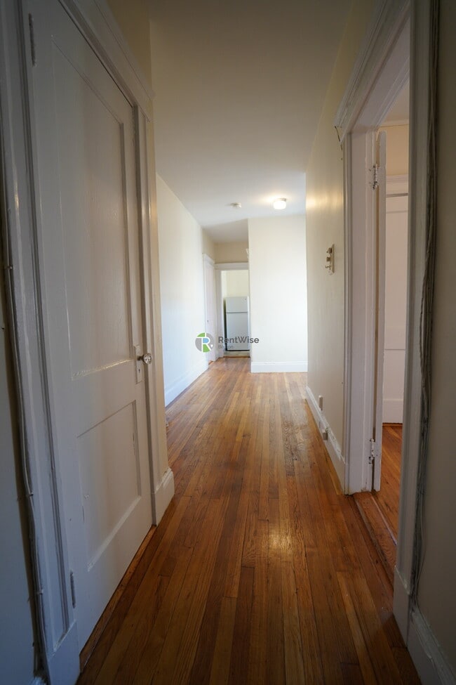 1144 Commonwealth Ave