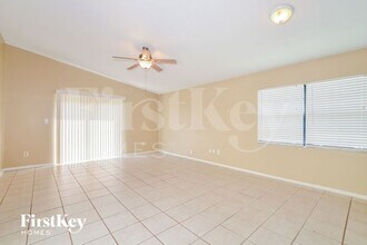11529 Darlington Dr in Orlando, FL - Building Photo - Building Photo