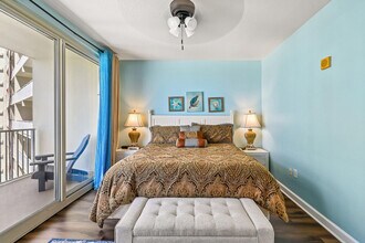 9900 S Thomas Dr in Panama City Beach, FL - Building Photo - Building Photo