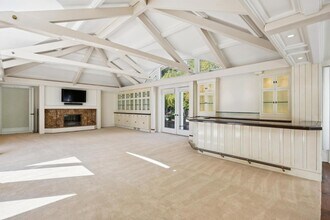 39 Faxon Rd in Atherton, CA - Building Photo - Building Photo