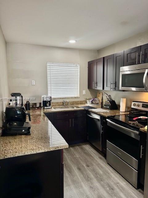 305 W 68th St in Hialeah, FL - Building Photo - Building Photo