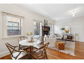 1770 James Ave S in Minneapolis, MN - Building Photo - Building Photo