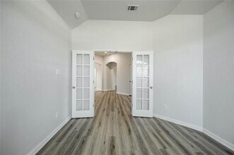 2100 Benjamin Creek Dr in Little Elm, TX - Building Photo - Building Photo