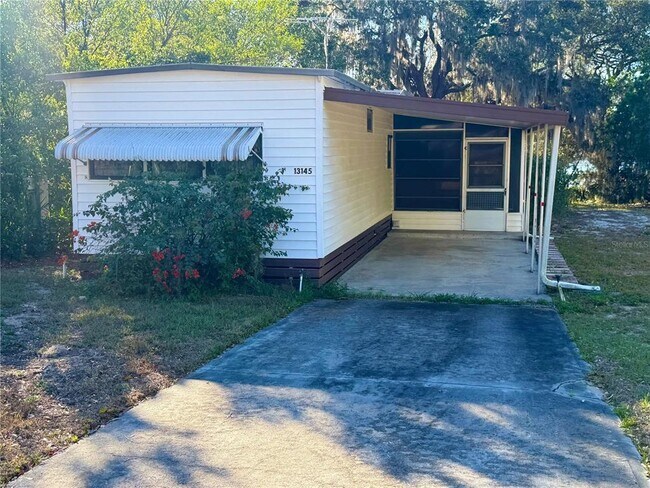 13145 Plum Lake Cir in Clermont, FL - Building Photo - Building Photo