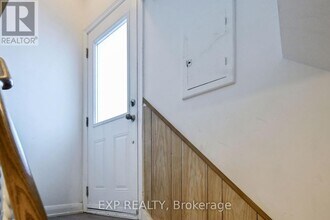 114 Glen Cameron Rd in Markham, ON - Building Photo - Building Photo