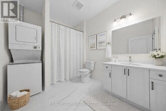 150 Mill St in Carleton Place, ON - Building Photo - Building Photo