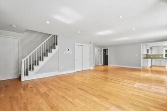 114 Old Oaken Bucket Rd in Norwell, MA - Building Photo - Building Photo