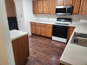 1719 Wood Song Ln in Knoxville, TN - Building Photo - Building Photo