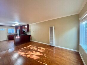 2217 9th St, Unit 1 in Berkeley, CA - Foto de edificio - Building Photo