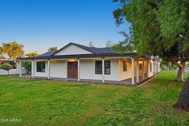 2315 N 42nd St in Phoenix, AZ - Building Photo - Building Photo