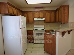 1803 S Ironwood St-Unit -Apt #4 in Pharr, TX - Building Photo - Building Photo