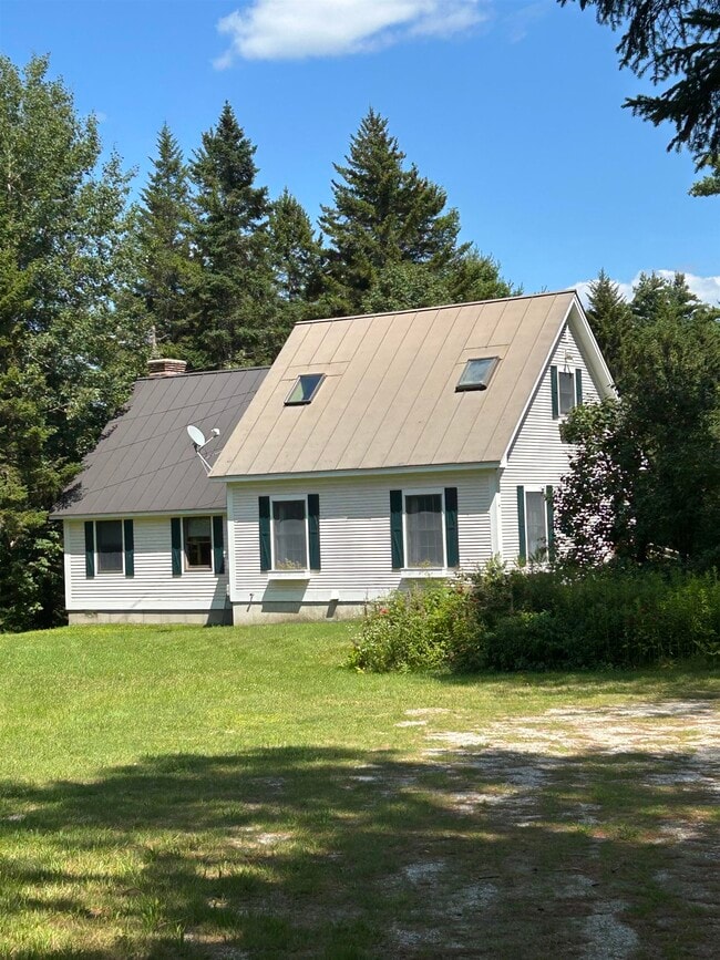property at 1595 Healdville Rd