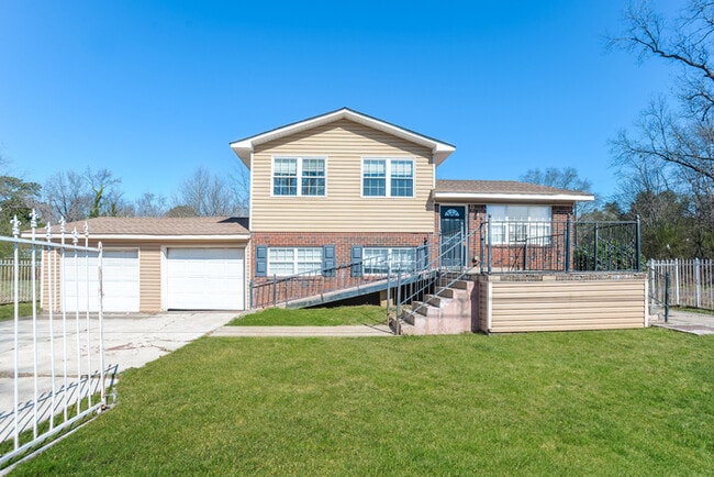 property at 5202 Park Ave