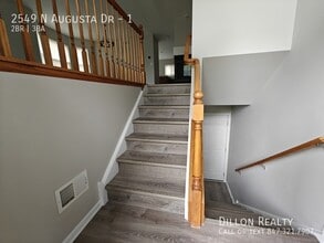 2549 N Augusta Dr in Wadsworth, IL - Building Photo - Building Photo