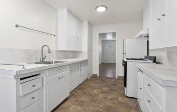 Columbia Court Apartments in Vancouver, WA - Foto de edificio - Interior Photo