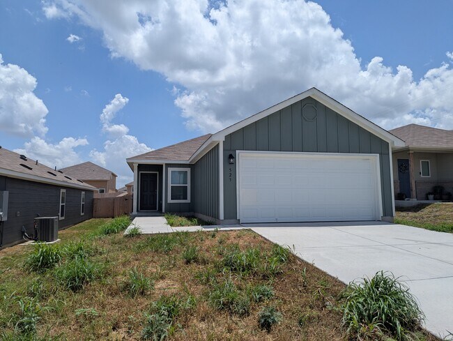 property at 523 Roquefort St