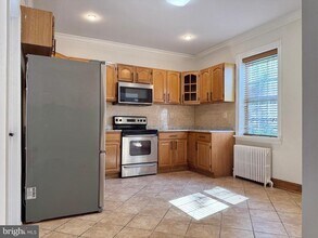 212 E Moreland Ave in Hatboro, PA - Building Photo - Building Photo