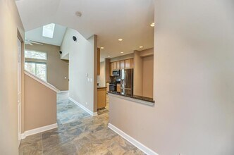 3015 Kentshire Cir in Naperville, IL - Building Photo - Building Photo