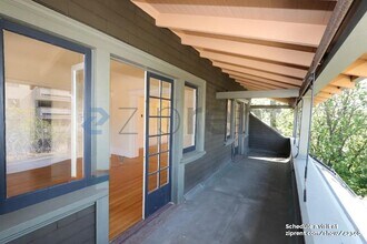 654 Chetwood St in Oakland, CA - Building Photo - Building Photo
