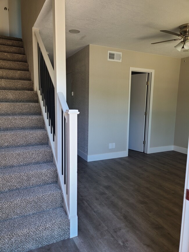 333 N 16th St in Cottonwood, AZ - Foto de edificio - Building Photo