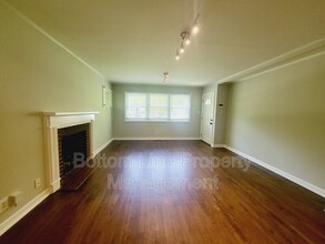 757 Montford Dr in Charlotte, NC - Building Photo - Building Photo