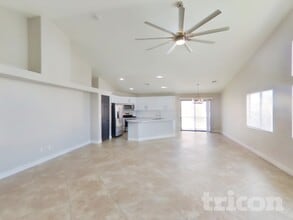 508 Country Hill Dr in North Las Vegas, NV - Building Photo - Building Photo