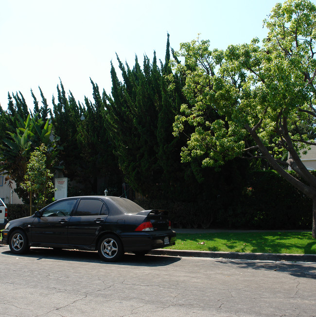 1018 Euclid St in Santa Monica, CA - Building Photo - Building Photo