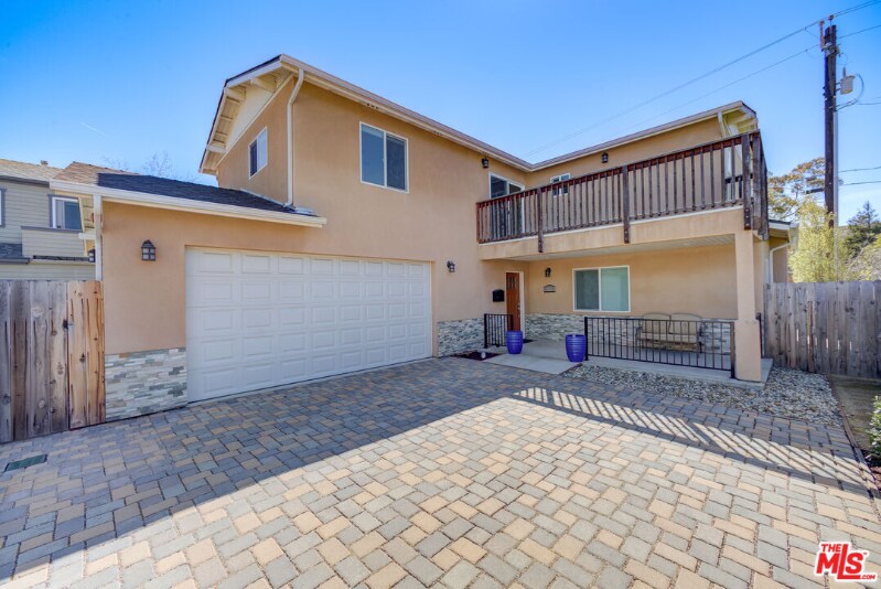 585 Branch St in San Luis Obispo, CA - Building Photo