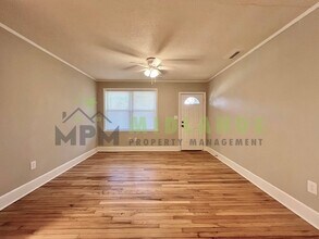 7116 Patterson Rd in Columbia, SC - Building Photo - Building Photo