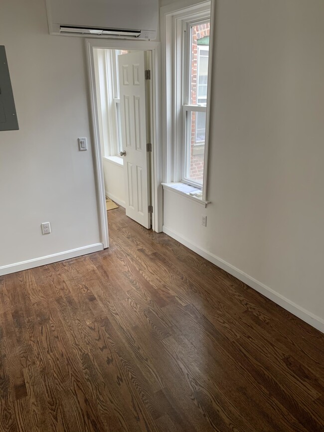 4 Garden Ct, Unit 4C