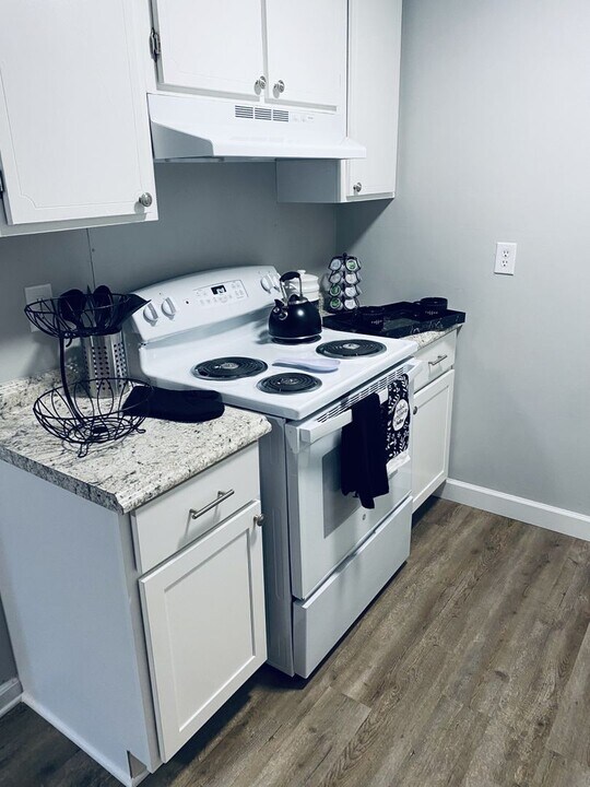 2807 Inca Ln in Winston-Salem, NC - Building Photo