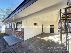 7017 Fairfield Dr in Little Rock, AR - Building Photo - Building Photo