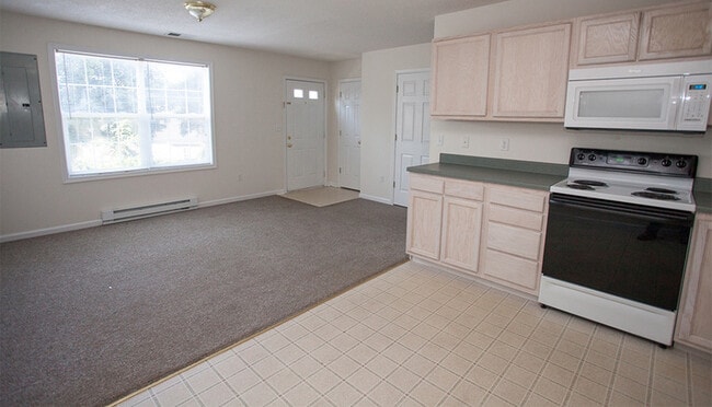 1324 Devon Ln in Harrisonburg, VA - Building Photo - Building Photo