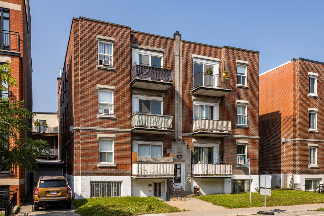 1811-1815 Saint-Joseph Boul E in Montréal, QC - Building Photo