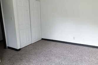 505 Oakview Dr in Delta, OH - Building Photo - Building Photo