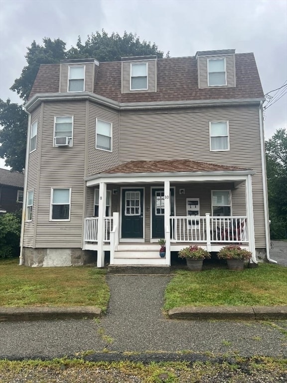 property at 8 Quincy Ave