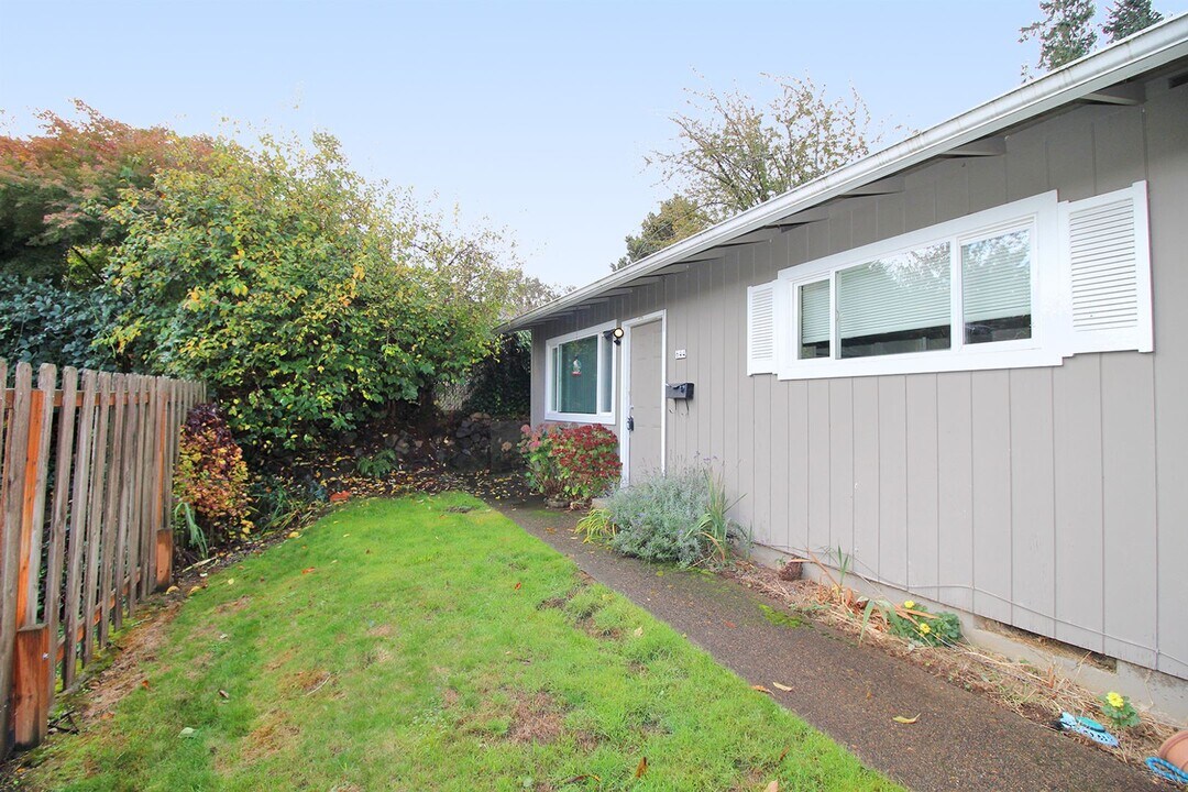 644 N Watts St-Unit -644 in Portland, OR - Building Photo
