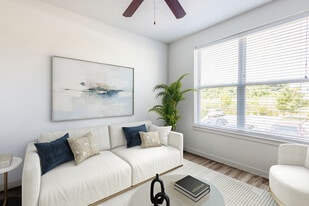 Hawks Landing in Cape Girardeau, MO - Building Photo