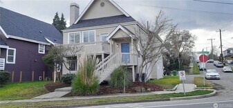 5501 Wilson Ave S in Seattle, WA - Building Photo