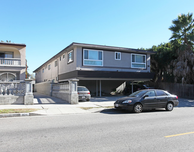 1820 Edgemont St in Los Angeles, CA - Foto de edificio - Building Photo
