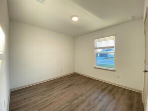 202 Sweetwater Crk Ln in Hutto, TX - Building Photo - Building Photo
