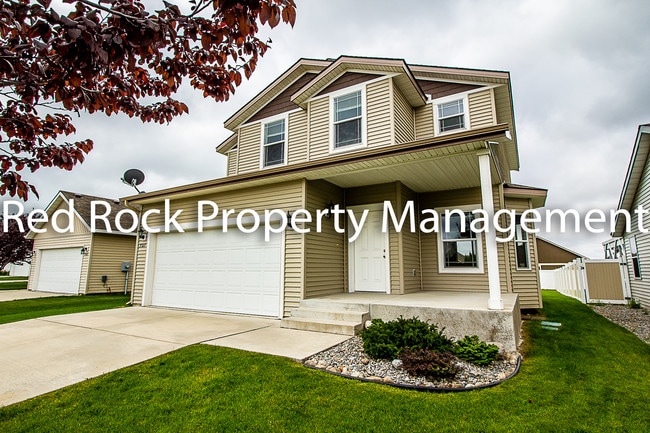 property at 7527 N Carrington Ln