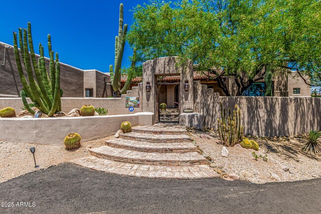 6114 E Fleming Springs Rd in Cave Creek, AZ - Building Photo - Building Photo