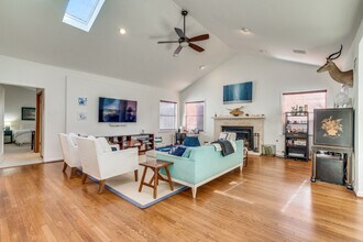 2606 Ellise Ave in Austin, TX - Building Photo - Building Photo