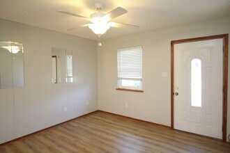 1609 Doctor M.L.K. Jr Dr in Pensacola, FL - Building Photo - Building Photo
