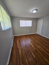 2415 Castle Dr in St. Louis, MO - Building Photo - Building Photo