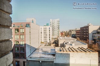 130 Hope St in Brooklyn, NY - Building Photo - Building Photo