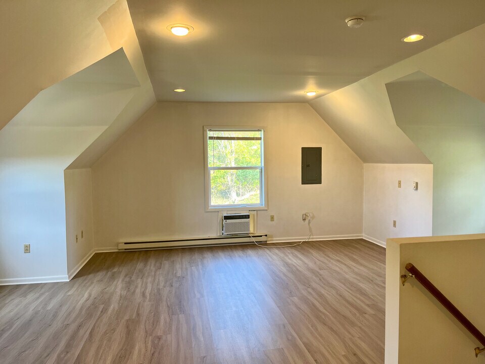 3646 NY-145, Unit 1 Bedroom Apartment in Cobleskill, NY - Building Photo