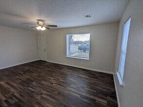 835 S Burdick St in Stillwater, OK - Building Photo - Building Photo