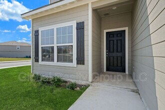 11030 Pinkery Key in Converse, TX - Building Photo - Building Photo
